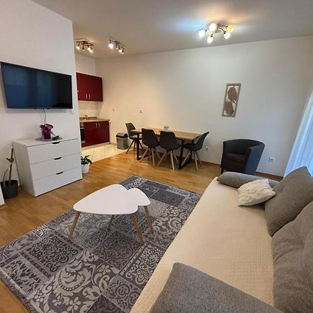 Appartement Dora à Krapinske Toplice Extérieur photo